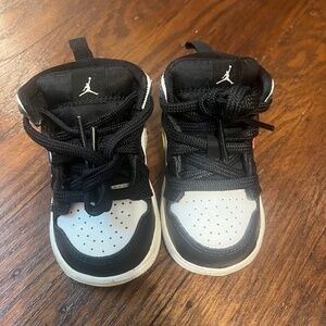 Jordan 1 (black, white & multi color)